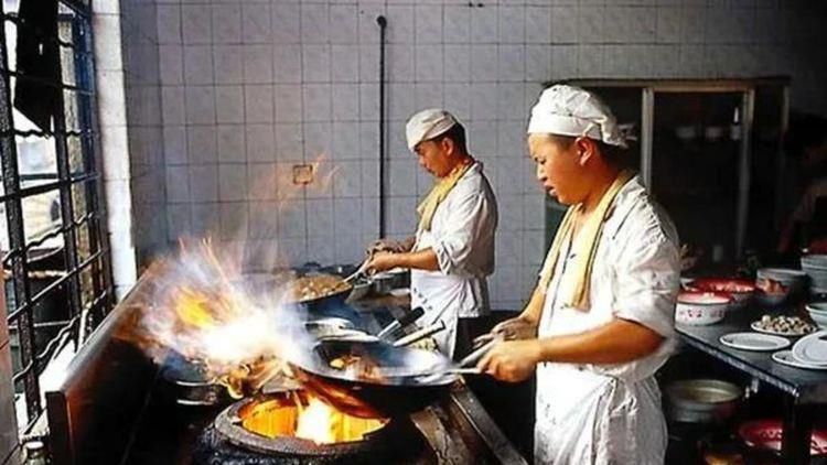 欧美日免费三级在线